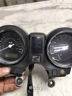 02 Honda CB900 CB 900 F Hornet Gauge Meter Speedometer Speedo Tachometer Tach