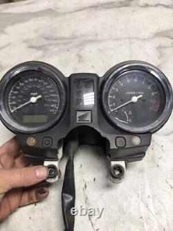 02 Honda CB900 CB 900 F Hornet Gauge Meter Speedometer Speedo Tachometer Tach