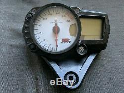 06-07 Suzuki GSX-R 600 750 Gauge Cluster speedo dash tach 7471 miles GSXR 2007