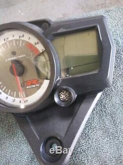 06-09 GSXR 600 750 SPEEDO TACH GAUGES DISPLAY CLUSTER SPEEDOMETER 13k miles