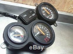 1988-1991 Suzuki RGV250 RGV 250 VJ21 Clocks speedo instrument 17142 miles R4