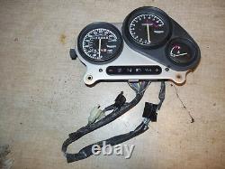 95 Triumph Sprint 900 gauge cluster speedometer tachometer speedo instrument