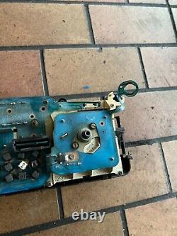 Audi 80 B2 instrument cluster speedometer speedometer unit speedometer 81117331 220 km/h