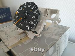 NEU NOS Mercedes-Benz 190 190E W201 VDO Tachometer Tacho Speedometer Speedo OEM