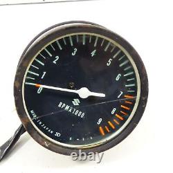 Suzuki GT 750 EZ79 Tachometer Cockpit Instruments Speedometer 39737