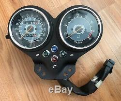 Triumph Bonneville T100 02-05 Gauges Speedometer Tachometer Cluster Speedo Tacho