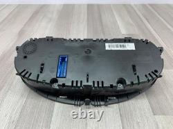 VW Passat 3C B6 Instrument Cluster Speedometer Diesel MFA 3C0920871T