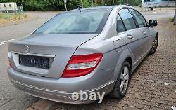 W204 C180 speedometer instrument cluster speedometer 260 km/h manual transmission A2045402648 VDO