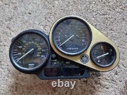 Yamaha FZS 600 Fazer Clocks Instrument Panel Speedometer Speedo